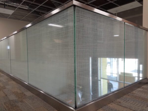 With a multiple of options available, the Fasara window film is a fantastic way to dramatically make a space become more modern and placing this on boardrooms you’re having the privacy required without the feel of being closed in.